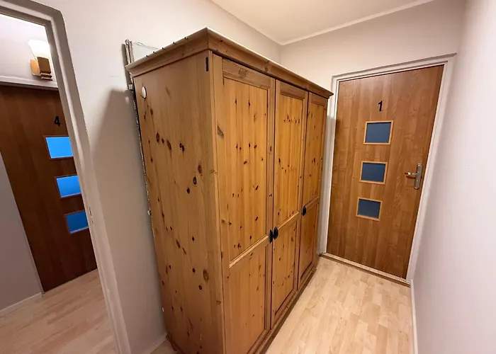 Asti Self Check-in Free Parking