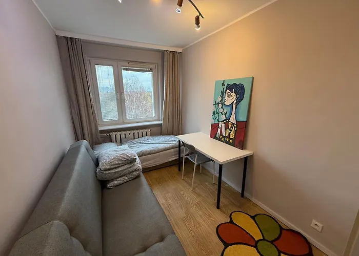 Asti Self Check-in Free Parking