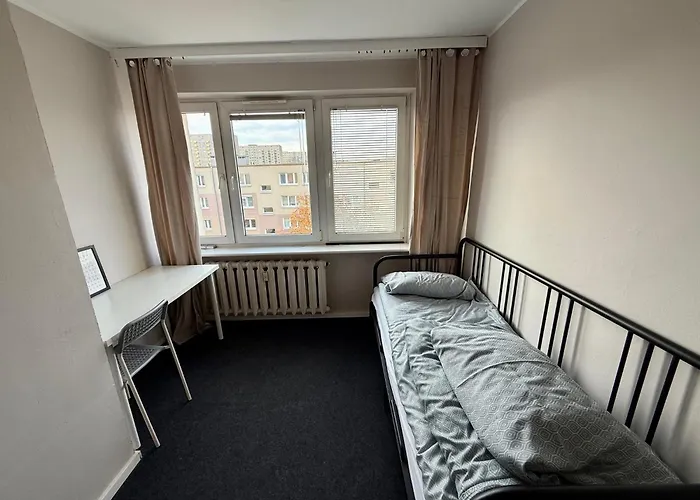 Asti Self Check-in Free Parking *