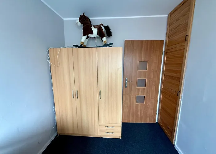 Asti Self Check-in Free Parking 招待所